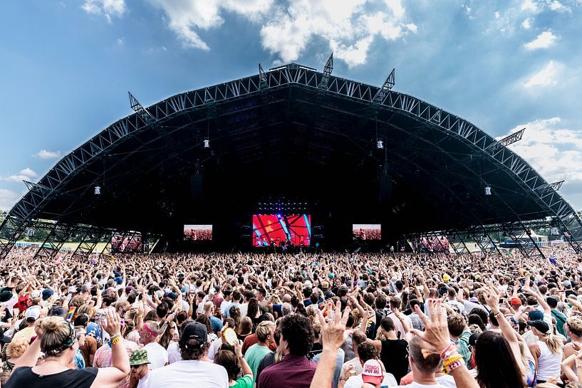 Alpha tent Lowlands overdag van Marcel Krijgsman