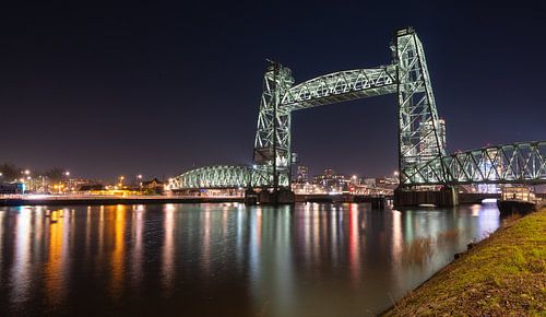 De Hef oude spoorwegbrug in Rotterdam