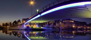 Lingebrug Gorinchem bei Nacht