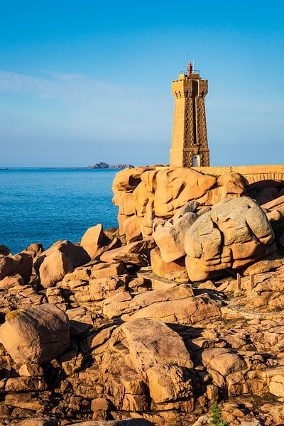 Atlantikküste in der Bretagne bei Ploumanach, Frankreich von Rico Ködder