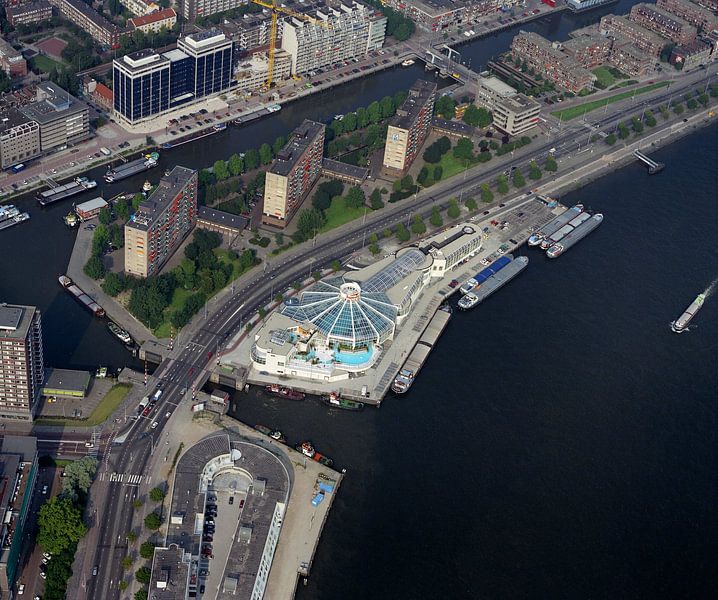 1988: Historische Luftaufnahme des Tropicana Resorts, Rotterdam von Frans Rombout