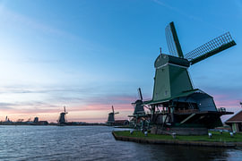 Zonsondergang bij de Molens van Robbert Frie