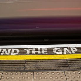 Mind the Gap by Fromm me pictures