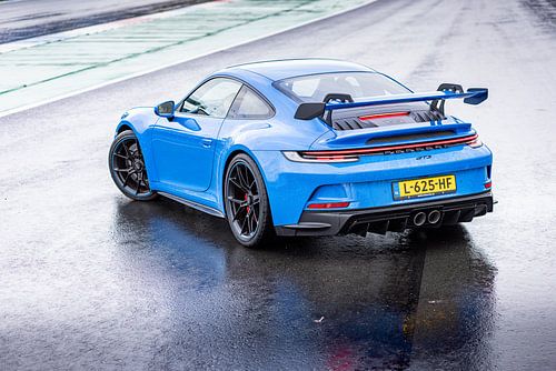 Porsche 911 GT3 op circuit van Assen - Autovisie supertest 2021