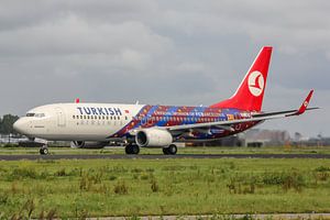 Turkish Airlines Boeing 737 FC Barcelona livery. van Jaap van den Berg