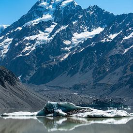 Aoraki/Mount Cook - format portrait sur Candy Rothkegel / Bonbonfarben