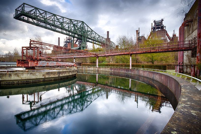 Old industry by Albert Mendelewski