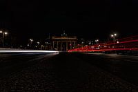 Het verkeer in Berlijn, bij de Brandenburger Tor