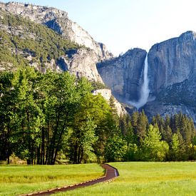 Yosemite Falls | California | USA by RB-Photography