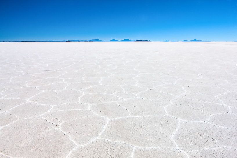 De zoutwoestijn in Bolivia bij Uyuni. Wout Kok One2expose van Wout Kok