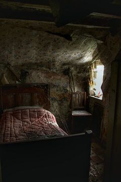 Een spookachtige slaapkamer van Melvin Meijer