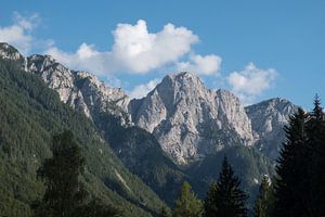 het berglandschap lacht je toe sur Cynthia van Diggele