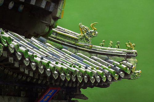 Roof of the Forbidden City in Beijing with beautiful decorative ornaments