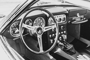 Lamborghini 350 GT klassisches italienisches Sportwageninterieur in Schwarz-Weiß