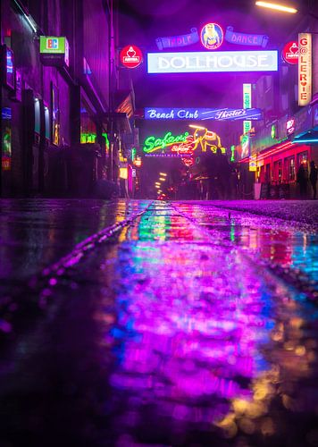 Neonlichten op de Reeperbahn Hamburg