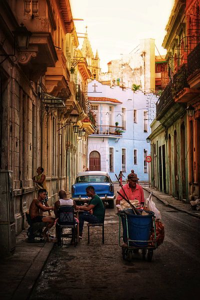 Havana neighborhood by Anajat Raissi
