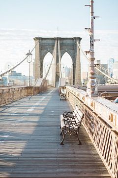 Reisfotografie - Brooklyn Bridge - New York van Eleana Tollenaar