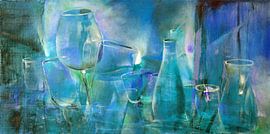 Party: Flaschen, Krüge und Gläser in blau und türkis