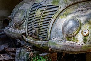 Lost Place - verlassenes Auto