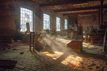Light Through Forgotten Walls – Abandoned Workshop