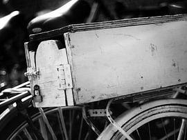 Box with lock by Rob Kuijper