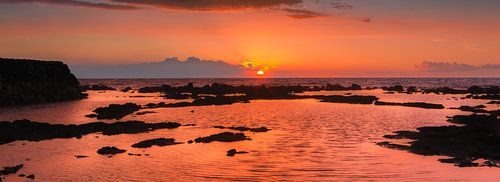 Coucher de soleil sur la Grande île, Hawaii