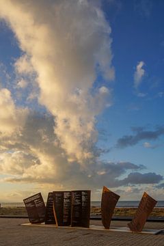 Monument to the drowned fishermen at Katwijk by Dirk van Egmond