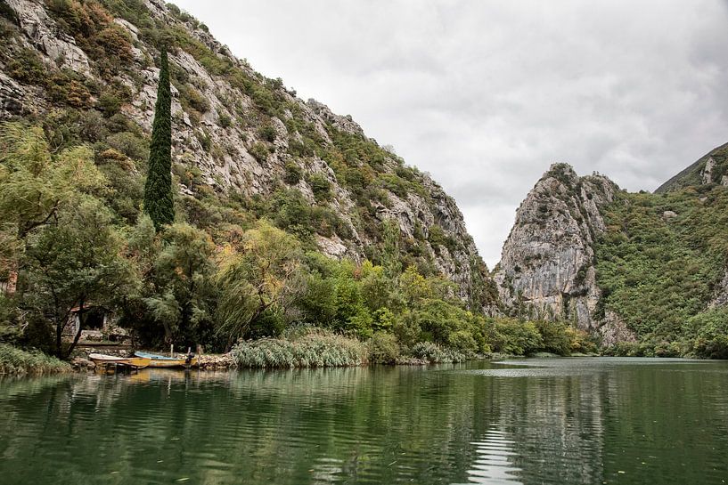 Cetina gorge - Croatia by Dries van Assen