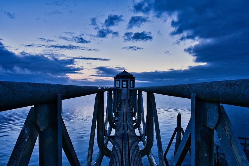 Lighthouse Oostmahorn by jelle kersten