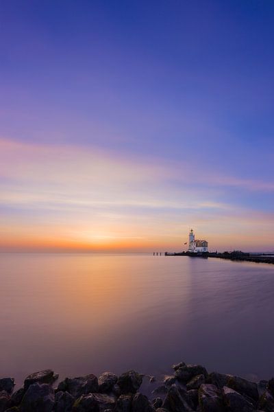 Lighthouse Horse of Marken at sunrise by Patrick van Os