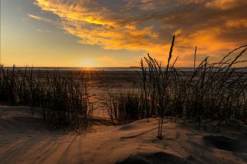 Zonsondergang op het strand Vlieland