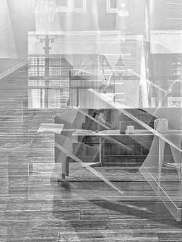 Durchblick mit Stühlen, fragmentarisch