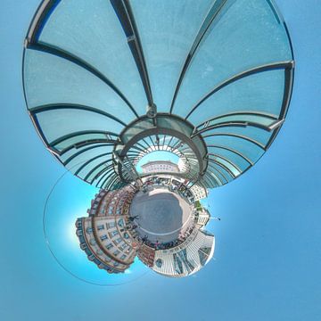 Mini-Planet 360° - Iron Man in Straßburg von Paul Marnef