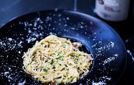 Pasta carbonara by Ken Huysmans