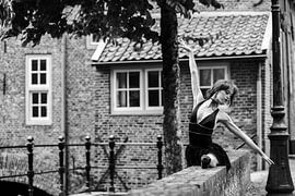 Ballet in oude stad by Sabine Timman