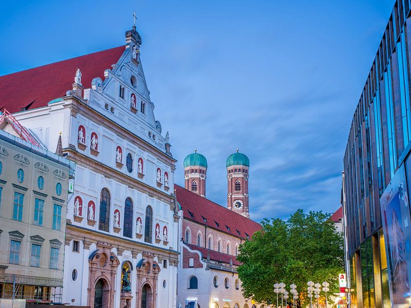 Munich - St Michael and the towers of the Frauenkirche by t.ART