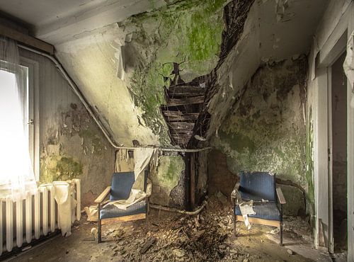 Chambre d'hôte dans un hôtel de ski délabré sur Olivier Photography
