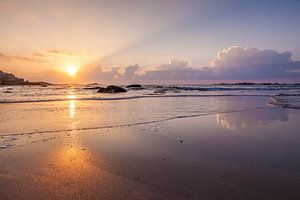 Sonnenuntergang am Strand von Kerfissien, Bretagne