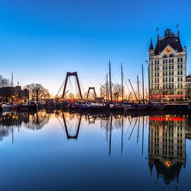 Alter Hafen in der blauen Stunde von Prachtig Rotterdam