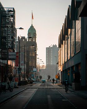 Cycling through Manhattan on the Maas
