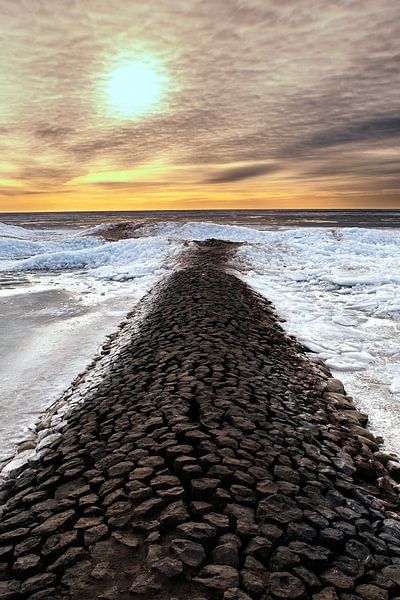 Breakwater among ice floes by Art by Fokje