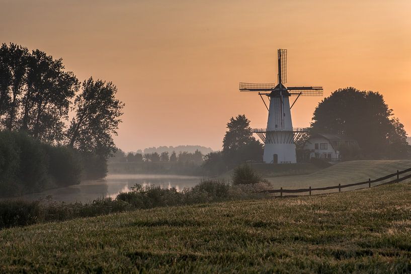 Mill The Butterfly in the Betuwe by Moetwil en van Dijk - Fotografie