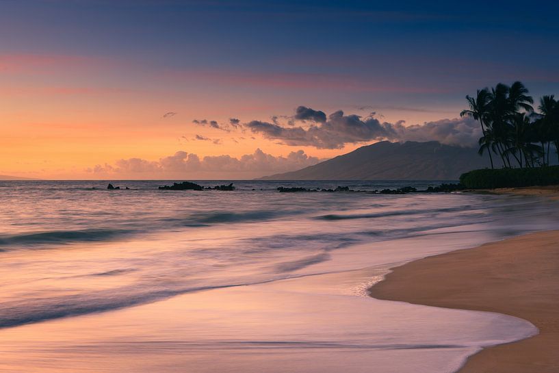 Sonnenuntergang Polaralena Beach, Maui, Hawaii von Henk Meijer Photography