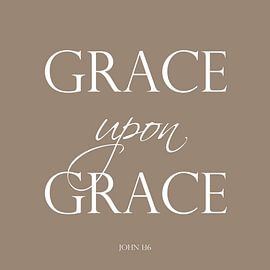 Grace upon Grace – Christelijke wanddecoratie in Taupe van Sandra Hazes