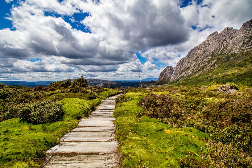 Fairytale hiking trail on Tasmania by Eveline Dekkers