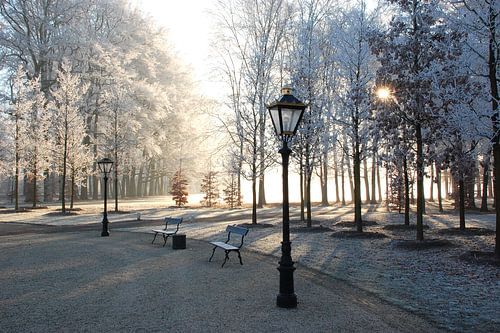 Winter auf dem Vorplatz von Schloss Het Loo.