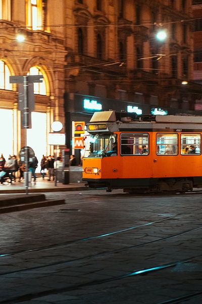 Milan by Hello Pompoyo
