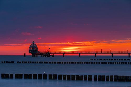 Tauchgondel an der Seebrücke im Ostseebad Zingst