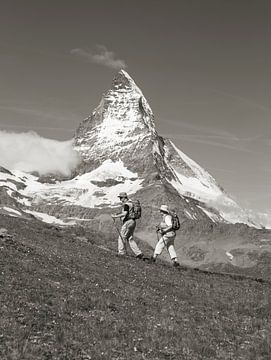 Wandelaars Riffelberg met Matterhorn