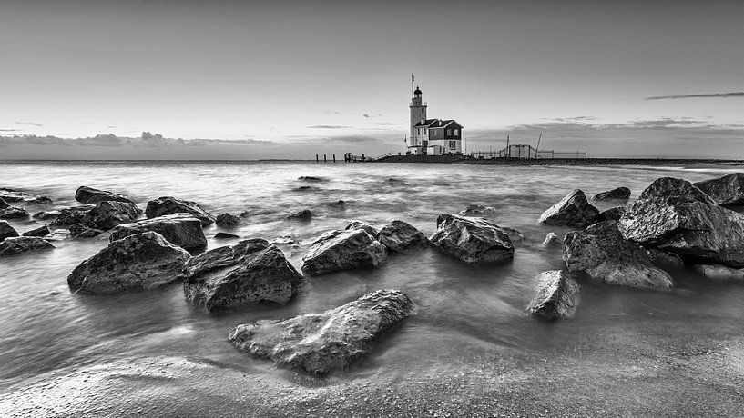 Lighthouse Paard van Marken, The Netherlands par Peter Bolman